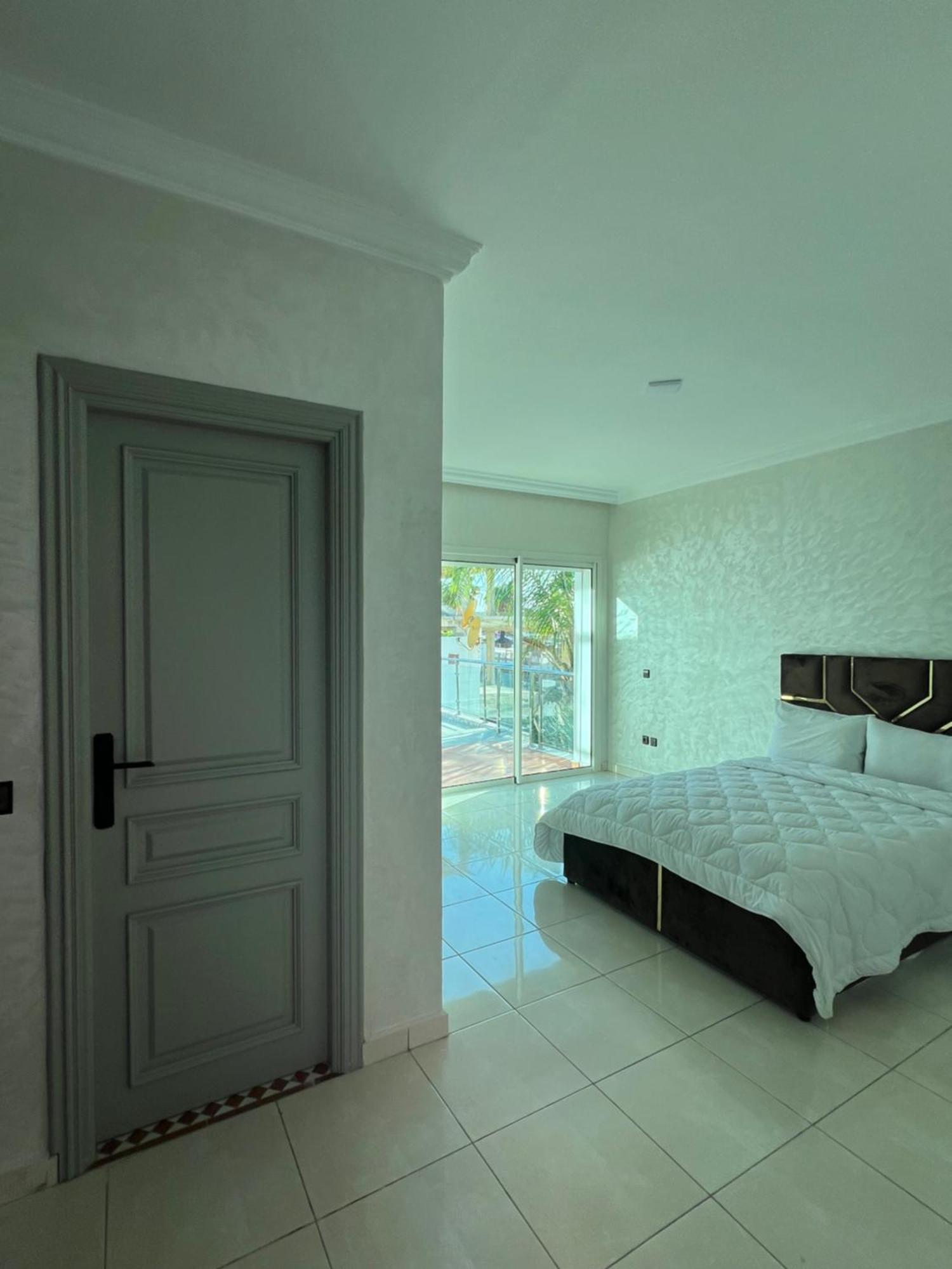 Oceanbreeze Villa Achakar * Tangier